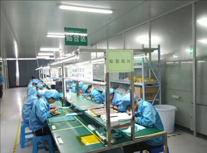 FPC廠代替人工的高效自動膠紙機(jī)