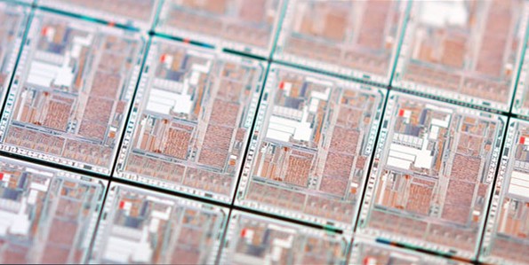 PCB廠家告訴您：集成電路現(xiàn)在可以刻在紙上了！