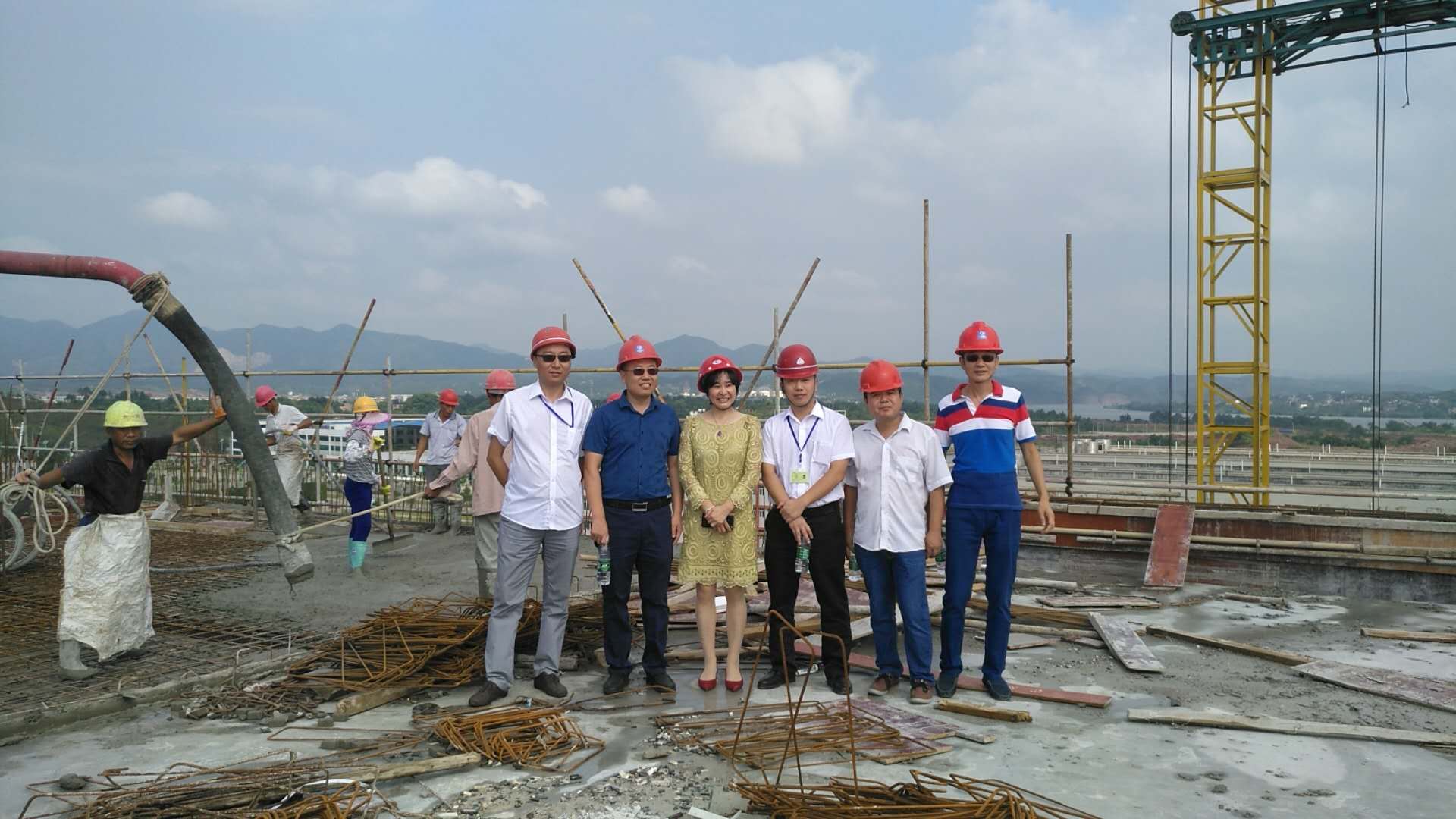 封頂大吉‖指紋模塊軟板廠二期項(xiàng)目今日喜封金頂！